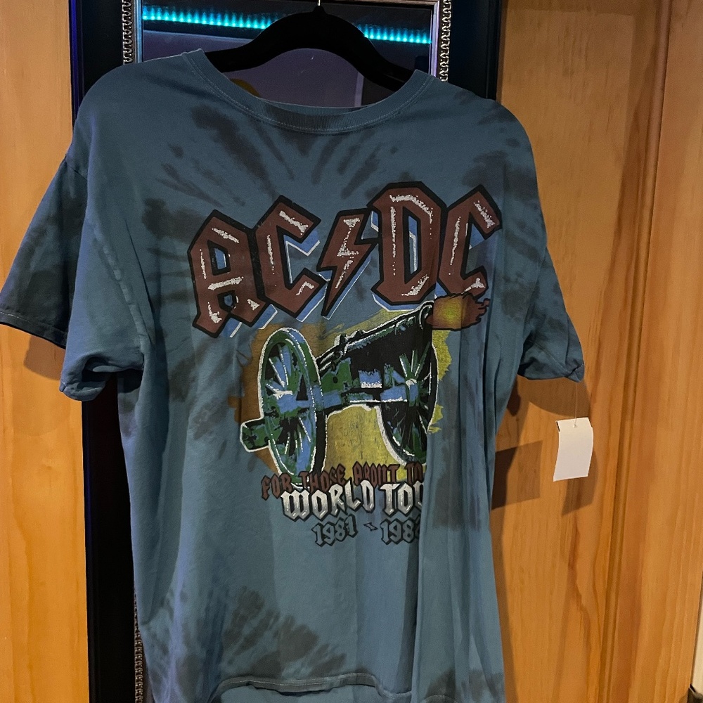 Mens ACDC t-shirt